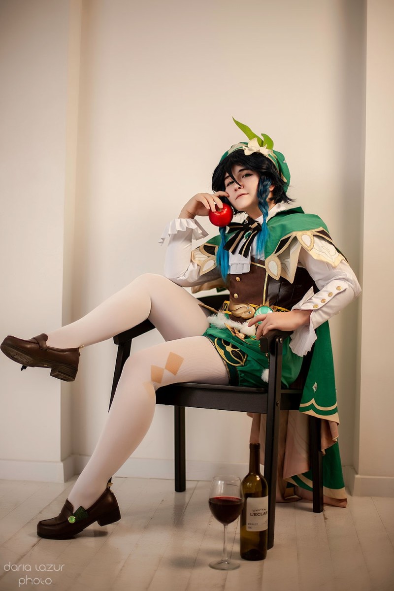 Genshin Impact - Venti Cosplay - Daria Lazur #05 - character recreation portrait Genshin Impact - Venti Cosplay - Daria Lazur #05 - character recreation portrait