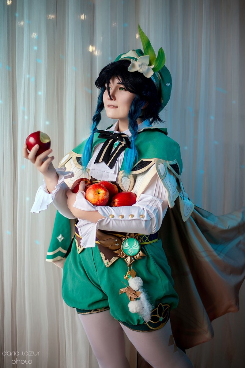 Genshin Impact - Venti Cosplay - Daria Lazur #07 - character costume portrait Genshin Impact - Venti Cosplay - Daria Lazur #07 - character costume portrait