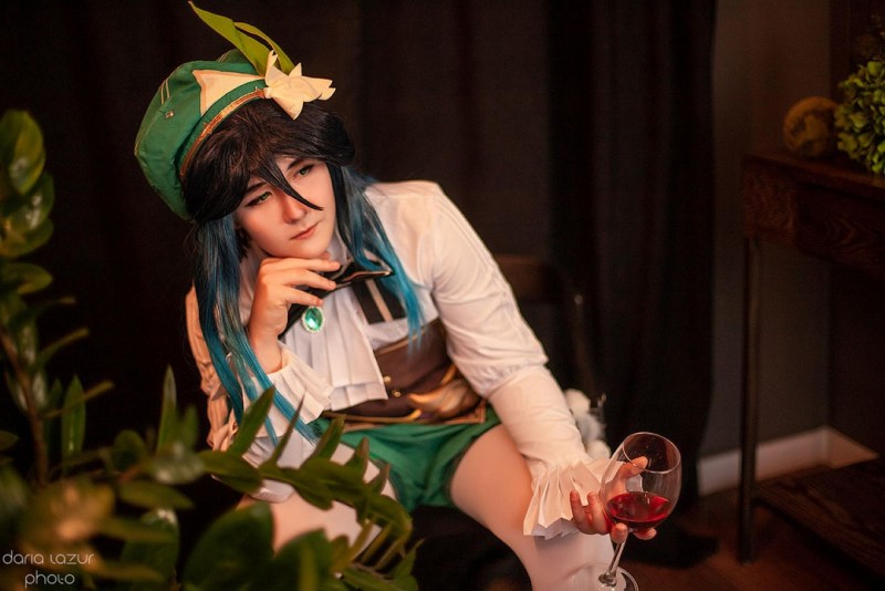 Genshin Impact - Venti Cosplay - Daria Lazur #14 - character recreation portrait Genshin Impact - Venti Cosplay - Daria Lazur #14 - character recreation portrait