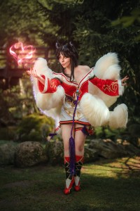 League of Legends - Ahri Cosplay