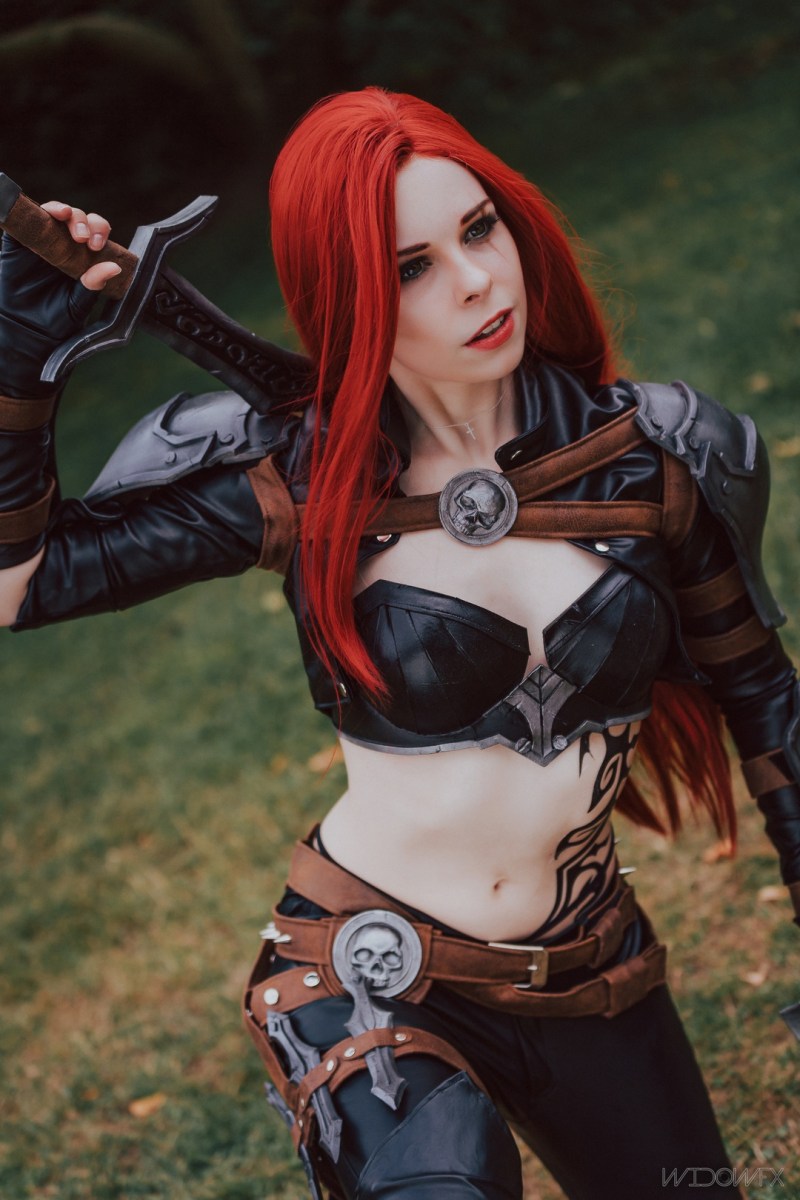 League of Legends - Katarina Du Couteau Cosplay - ThanatosArts #12 - artistic framing League of Legends - Katarina Du Couteau Cosplay - ThanatosArts #12 - artistic framing