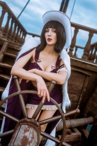 One Piece - Nico Robin Cosplay