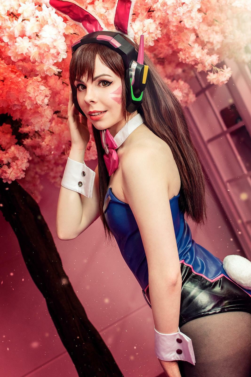 Overwatch - D.VA (Hana Song) (Bunny) Cosplay