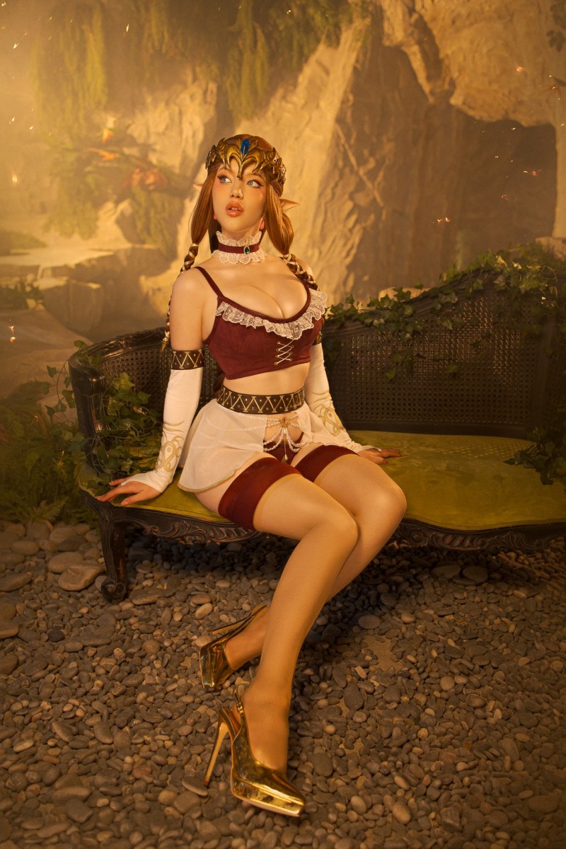 The Legend of Zelda - Twilight Princess - Princess Zelda (Lingerie) Cosplay - Lyumos #01 - suggestive shot The Legend of Zelda - Twilight Princess - Princess Zelda (Lingerie) Cosplay - Lyumos #01 - suggestive shot