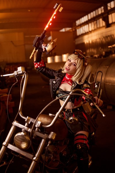 Zenless Zone Zero - Burnice White Cosplay