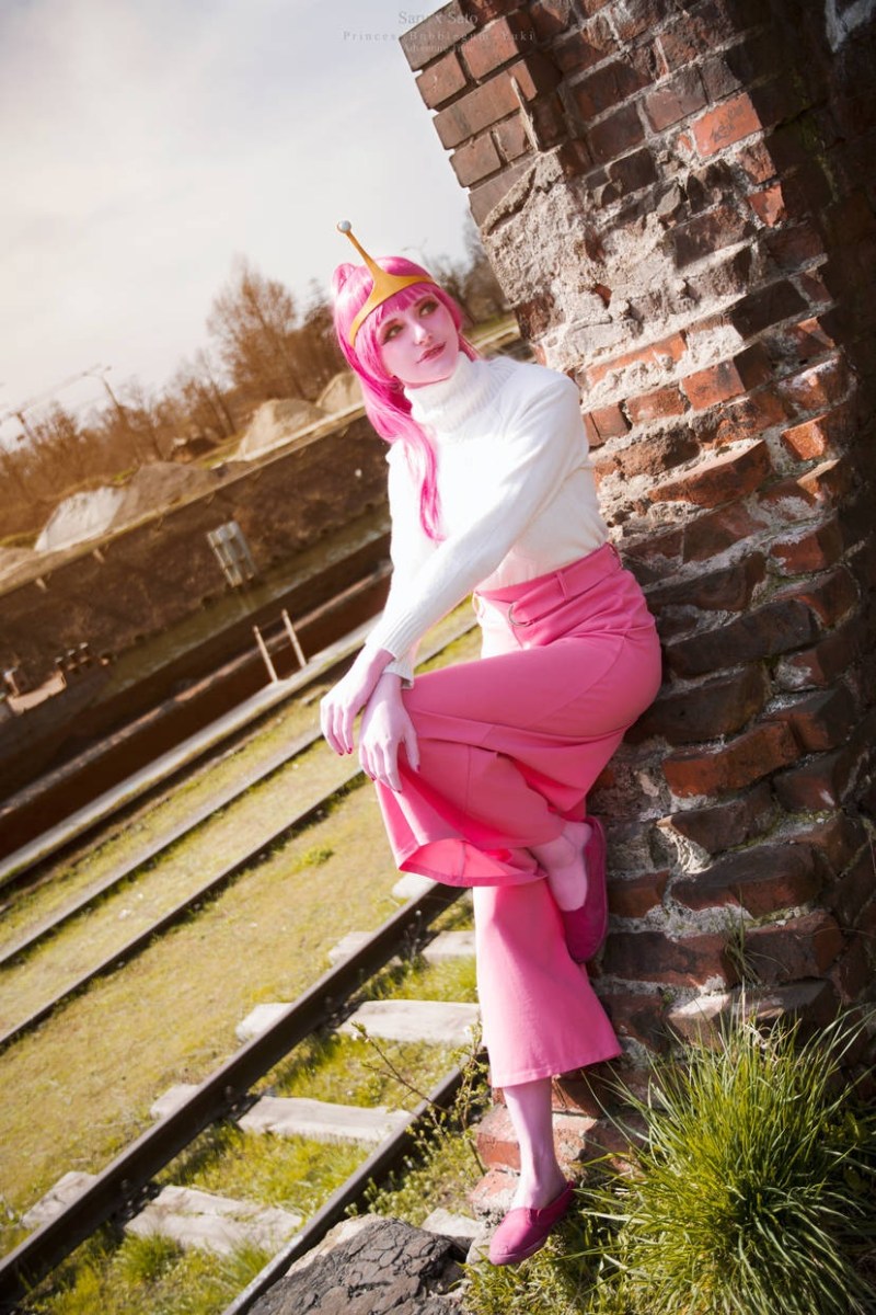 Adventure Time - Bonnibel (Bonnie) Bubblegum (Princess Bubblegum) Cosplay - Caryucospre #02 - full body port.