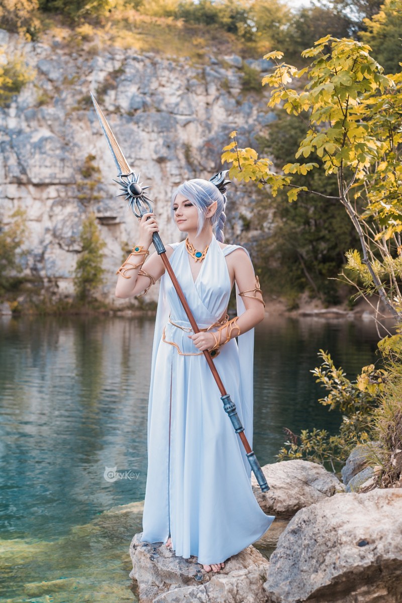 Baldurs Gate 3 - Shadowheart (Jenevelle Hallowleaf) Cosplay - CarryKey #0 - visual exploration