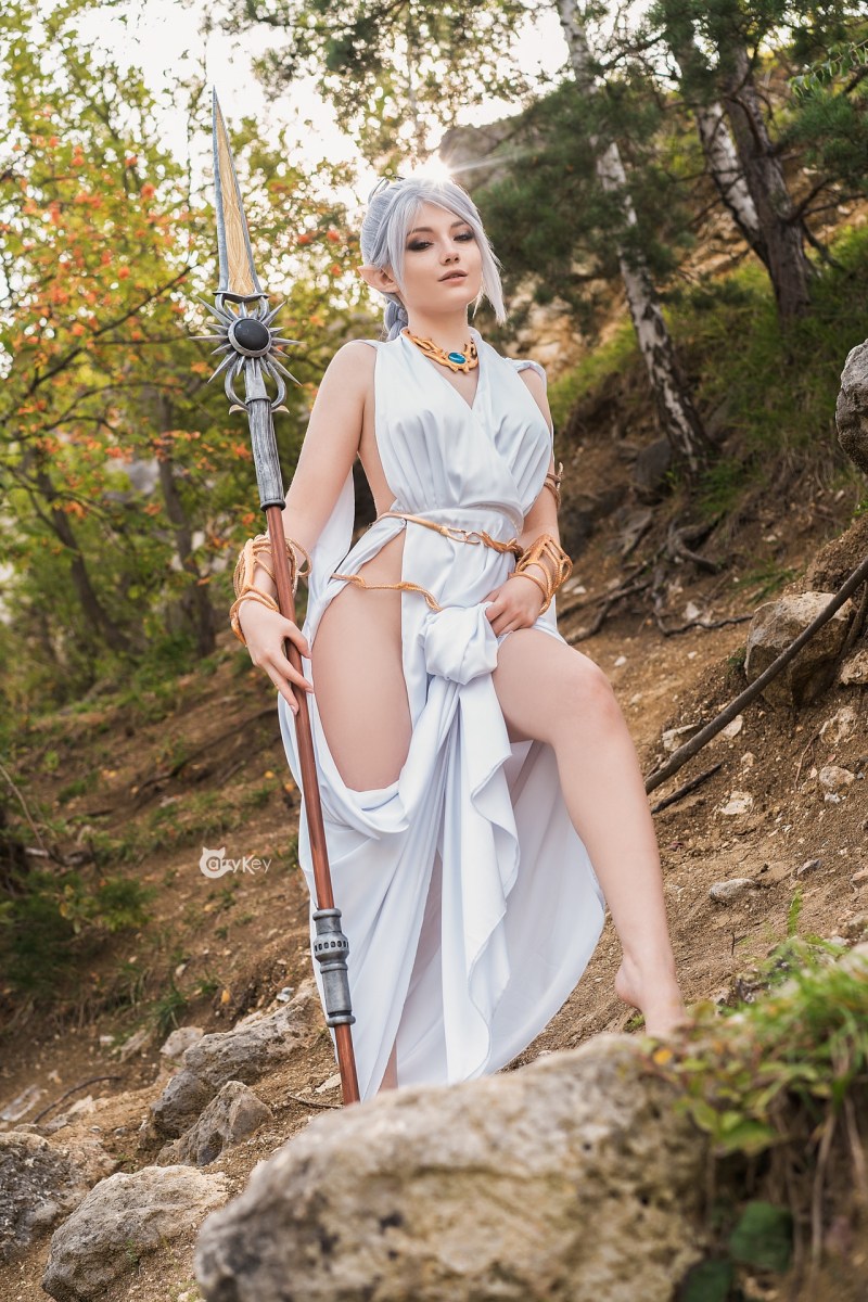 Baldurs Gate 3 - Shadowheart (Jenevelle Hallowleaf) Cosplay - CarryKey #0 - delicate portrait
