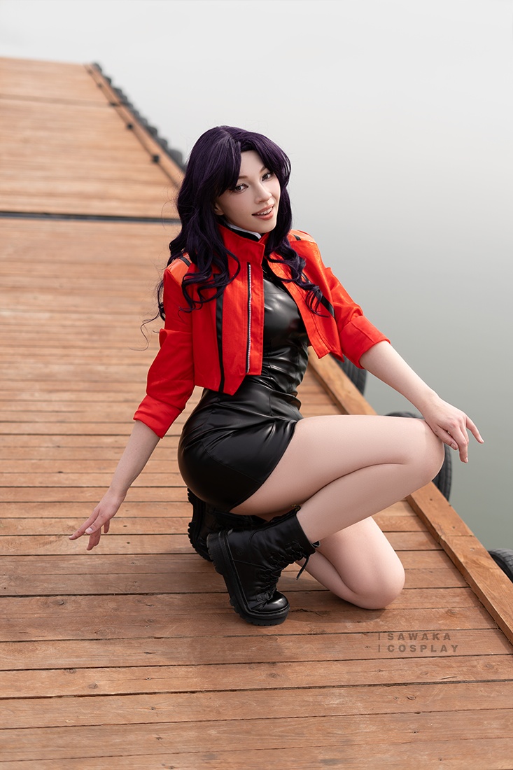 Evangelion - Misato Katsuragi Cosplay - Sawakate #08 - artistic framing portrait Evangelion - Misato Katsuragi Cosplay - Sawakate #08 - artistic framing portrait