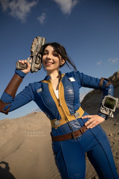 Fallout (TV Series) - Lucy MacLean Cosplay