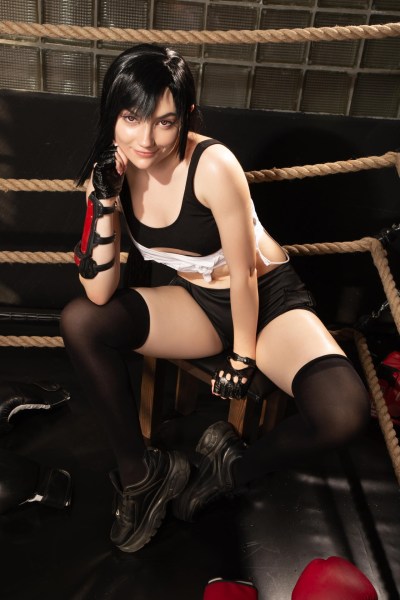 Final Fantasy 7 - Remake - Tifa Lockhart (Erotic) Cosplay