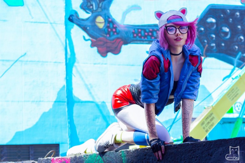 Fortnite - Battle Royale - Lynx Cosplay - CarryKey #4 - professional cosplay study Fortnite - Battle Royale - Lynx Cosplay - CarryKey #4 - professional cosplay study