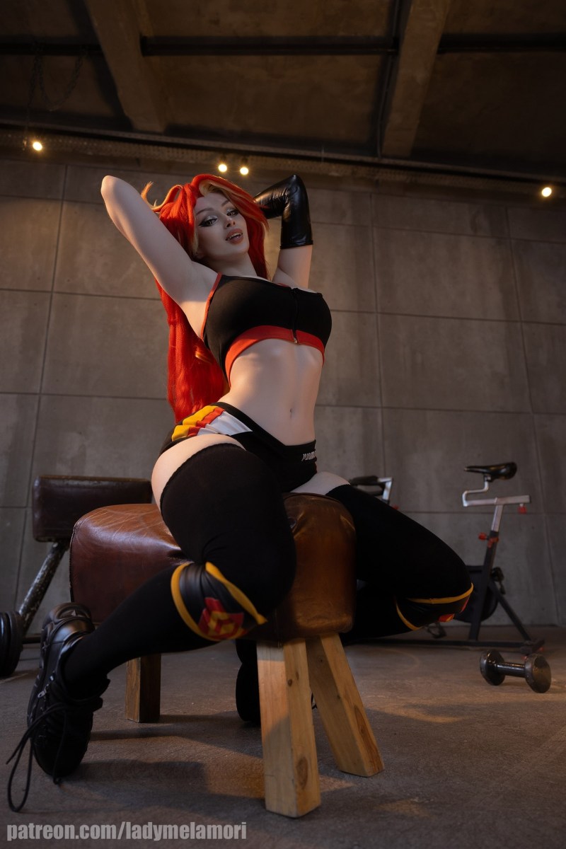Genshin Impact - Mavuika (Night-Igniting Flame) Cosplay - LadyMelamor1 #04 - cosplay study Genshin Impact - Mavuika (Night-Igniting Flame) Cosplay - LadyMelamor1 #04 - cosplay study