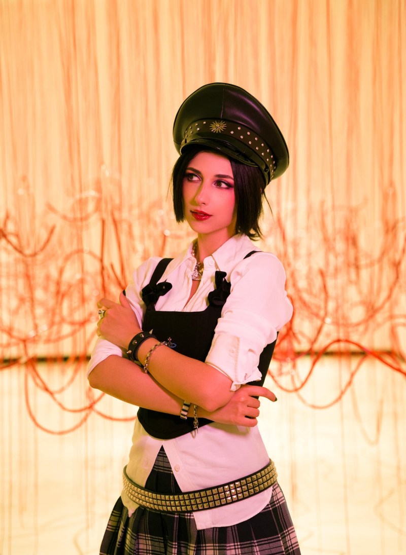 Nana - Nana Osaki (Black Stones) Cosplay - Andivicosplay #03 - full length photo