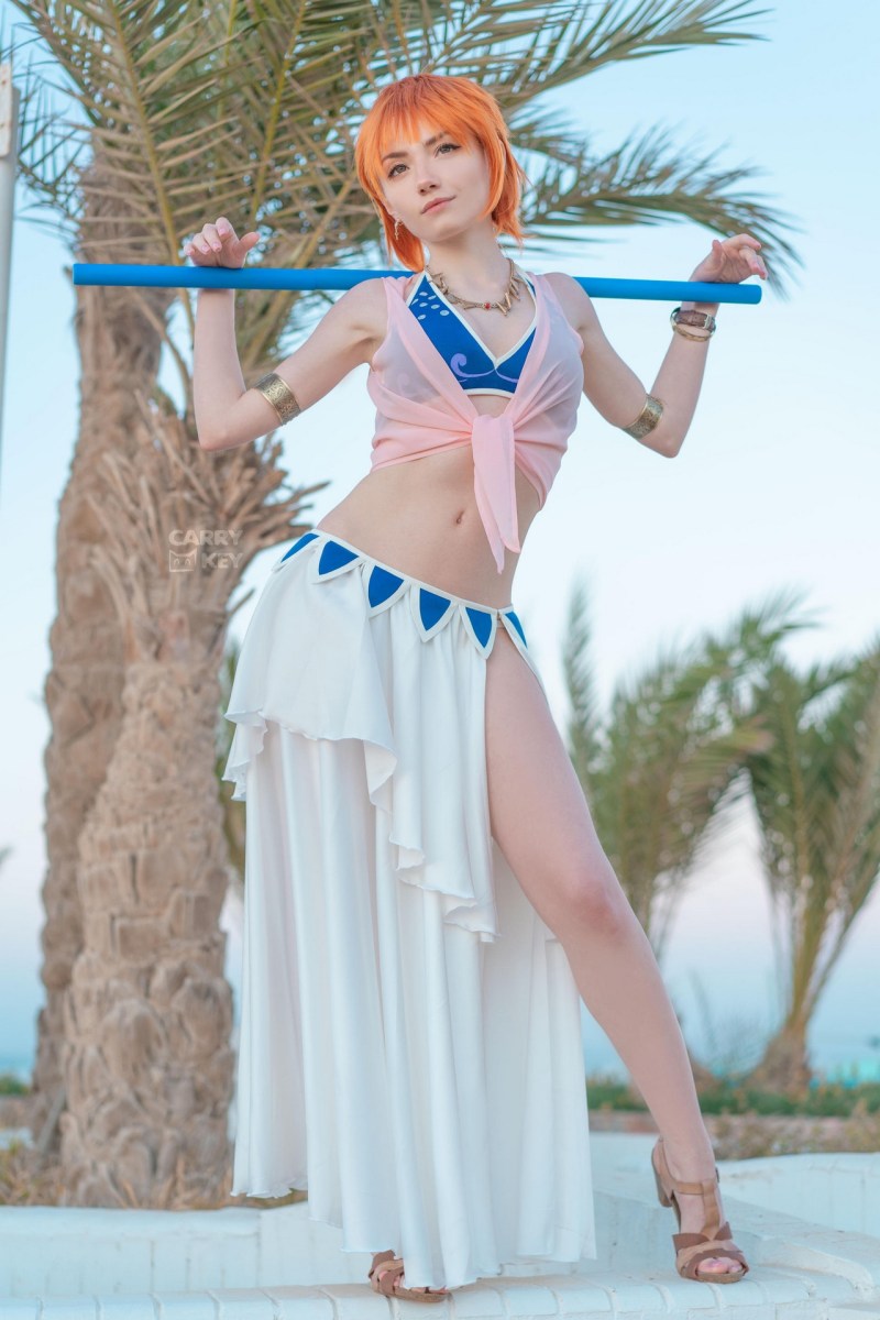 One Piece - Nami Cosplay - CarryKey #0 - artistic framing portrait One Piece - Nami Cosplay - CarryKey #0 - artistic framing portrait