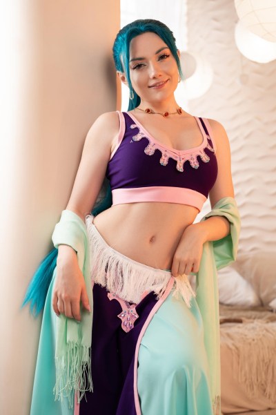 One Piece - Nefertari Vivi Cosplay
