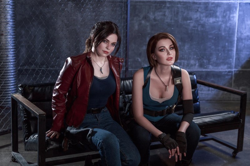Resident Evil 2 - Remake - Claire Redfield & Jill Valentine Cosplay - AshenReina #4 - delicate portrait