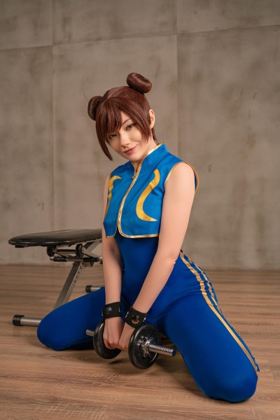 Street Fighter 5 - Chun-Li Cosplay