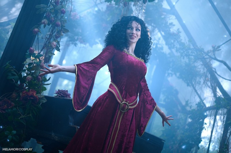 Tangled - Mother Gothel Cosplay - LadyMelamor1 #07 - full length character portrait