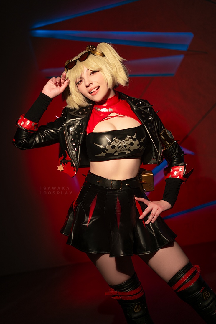Zenless Zone Zero - Burnice White Cosplay - Sawakate #06 - soft focus shot