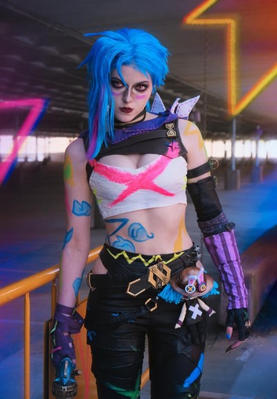 Arcane - Jinx Cosplay
