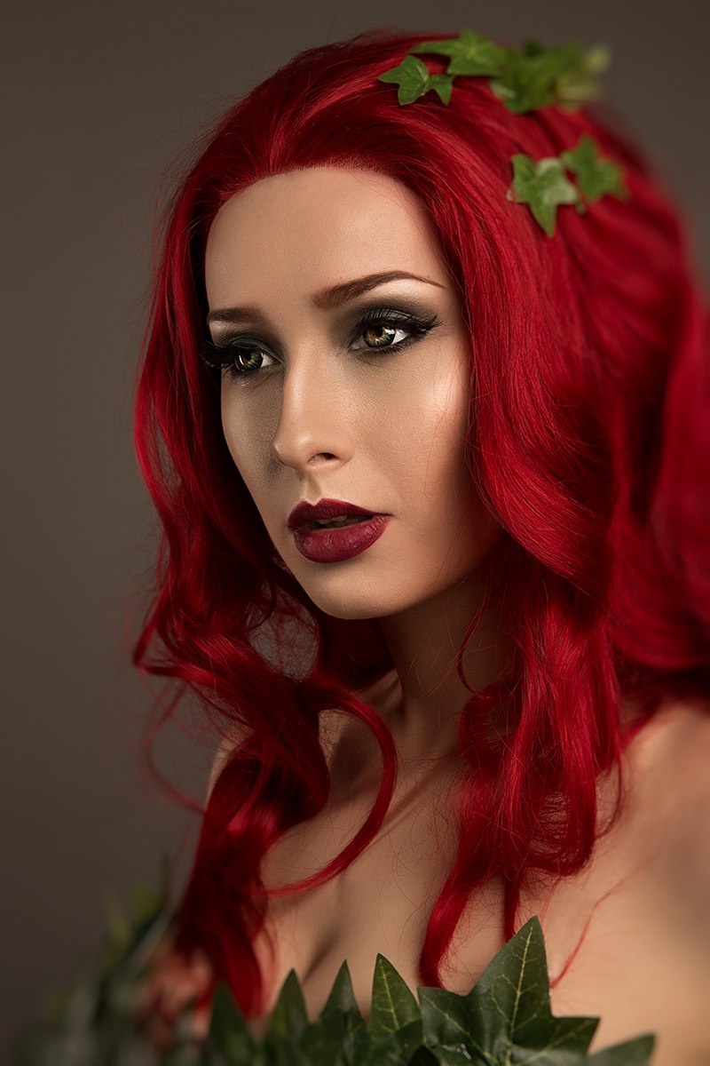 Batman - Pamela Lillian Isley (Poison Ivy) Cosplay - Shproton #03 - artistic framing Batman - Pamela Lillian Isley (Poison Ivy) Cosplay - Shproton #03 - artistic framing