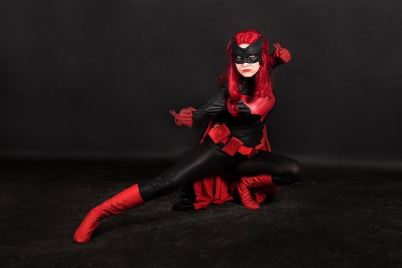 Batwoman - Katherine Rebecca Kane (Batwoman) Cosplay - Shiera13 #08 - anime costume