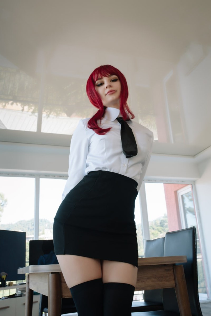 Chainsaw Man - Makima Cosplay - Kanra #01 - nuanced character study