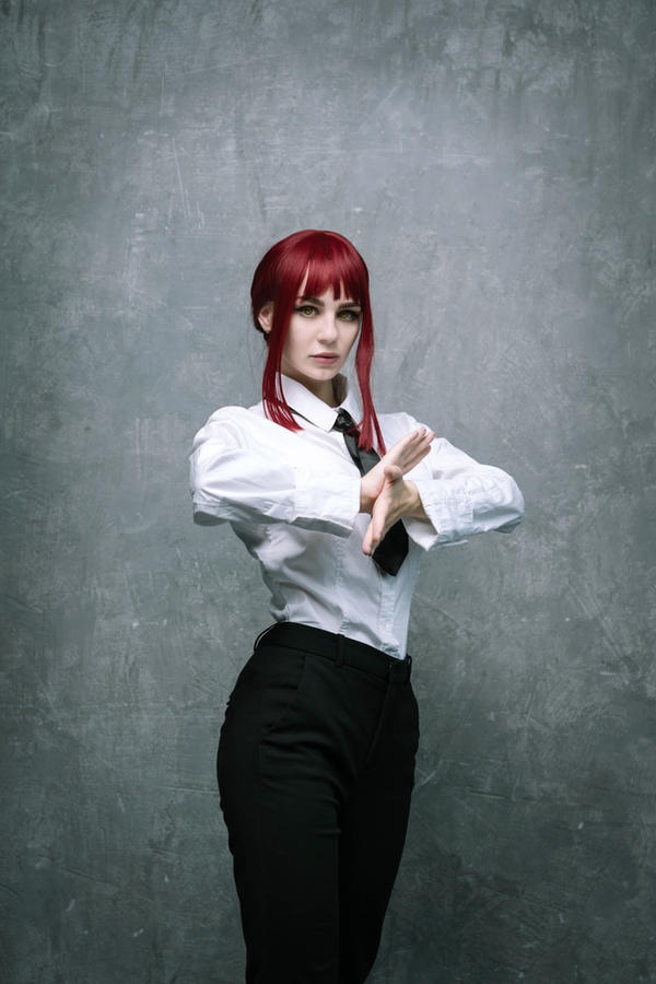 Chainsaw Man - Makima Cosplay - Kanra #04 - authentic costume view