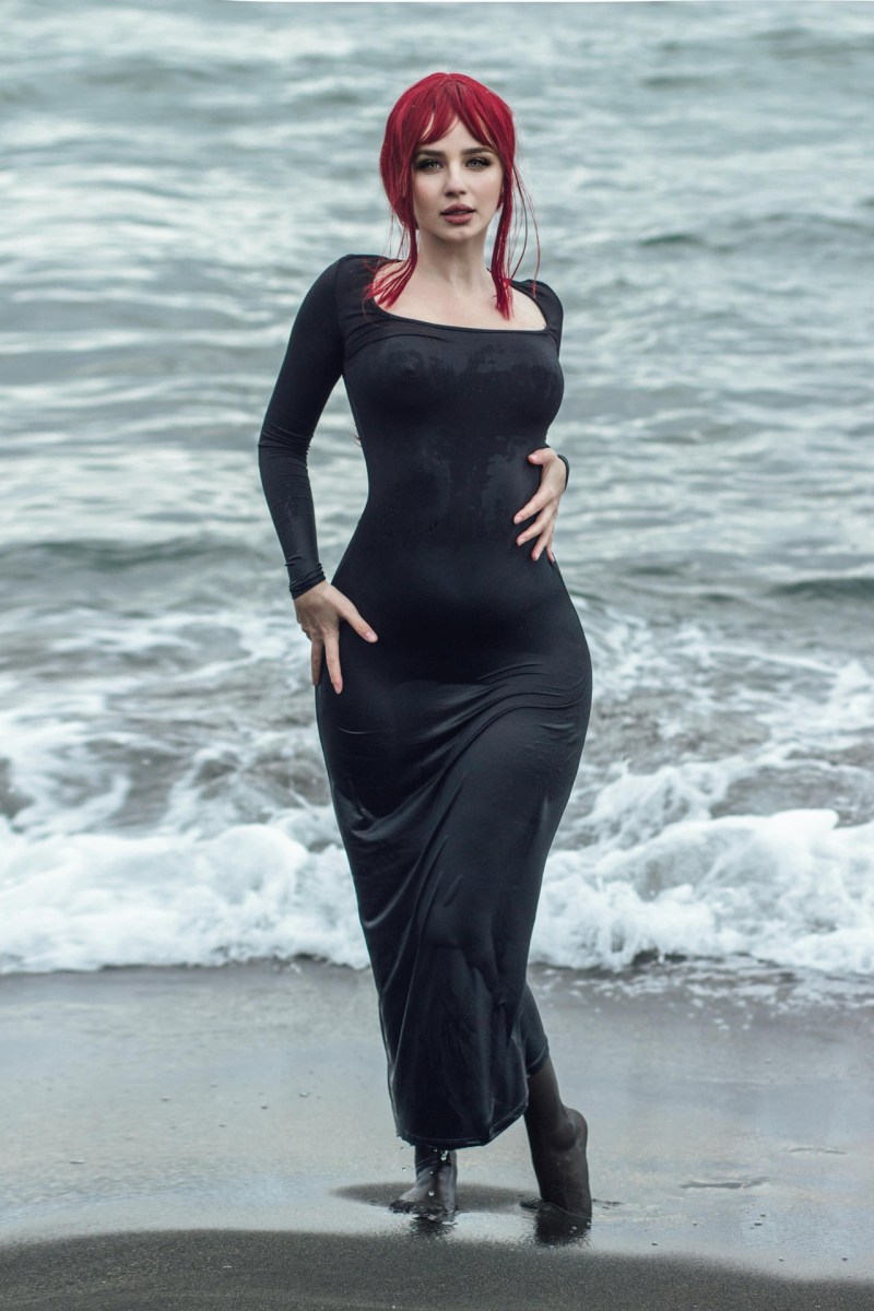Chainsaw Man - Makima (Erotic) Cosplay - Kanra #02 - focused costume photography