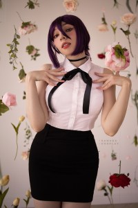 Chainsaw Man - Reze Cosplay
