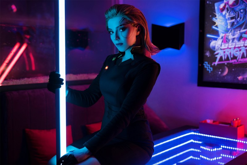 Cyberpunk 2077 - Meredith Stout Cosplay - Sawakate #06 - full body portrait