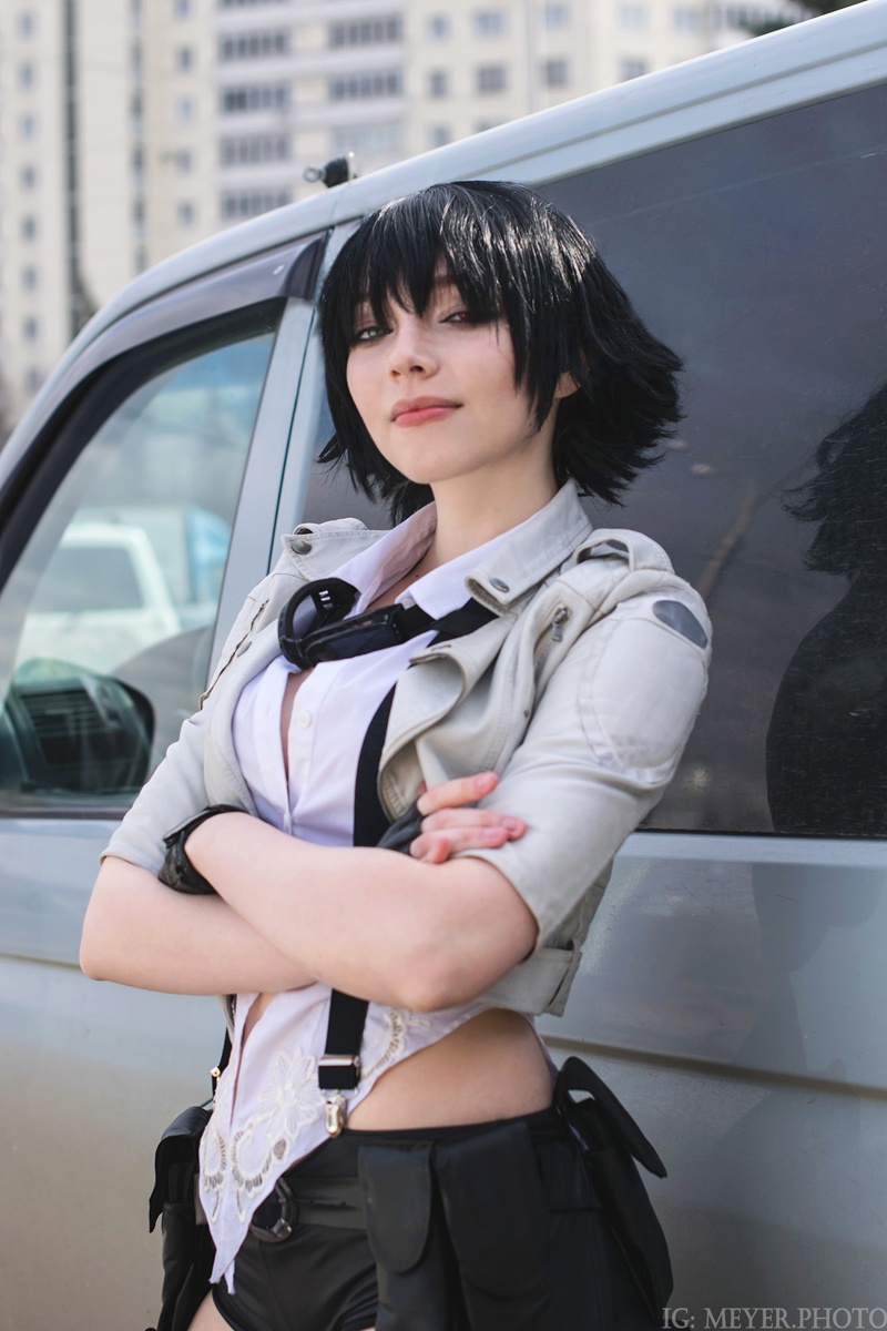 Devil May Cry 5 - Mary (Lady) Cosplay - Sawakate #01 - authentic costume view