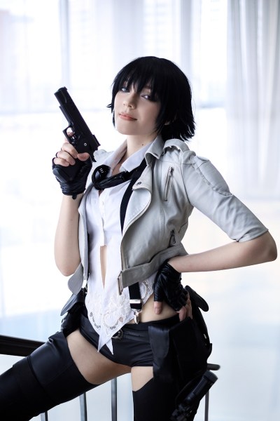 Devil May Cry 5 - Mary (Lady) Cosplay