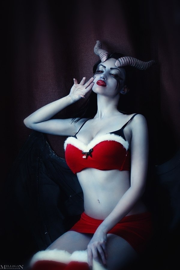 Dota 2 - Akasha (Christmas) Cosplay - Shproton #02 - professional character photography