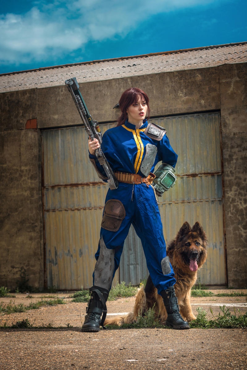Fallout (TV Series) - Lucy MacLean Cosplay - NekoSandra #04 - expressive portrait