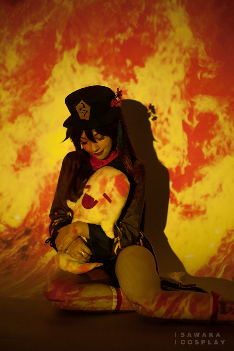Genshin Impact - Hu Tao Cosplay - Sawakate #02 - character costume portrait Genshin Impact - Hu Tao Cosplay - Sawakate #02 - character costume portrait