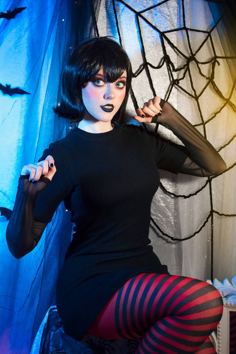 Hotel Transylvania - Mavis Dracula-Loughran Cosplay - NekoSandra #01 - gentle showcase
