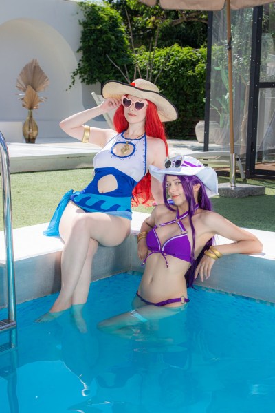 League of Legends - Miss Fortune & Caitlyn Kiramman (Pool Party) Cosplay