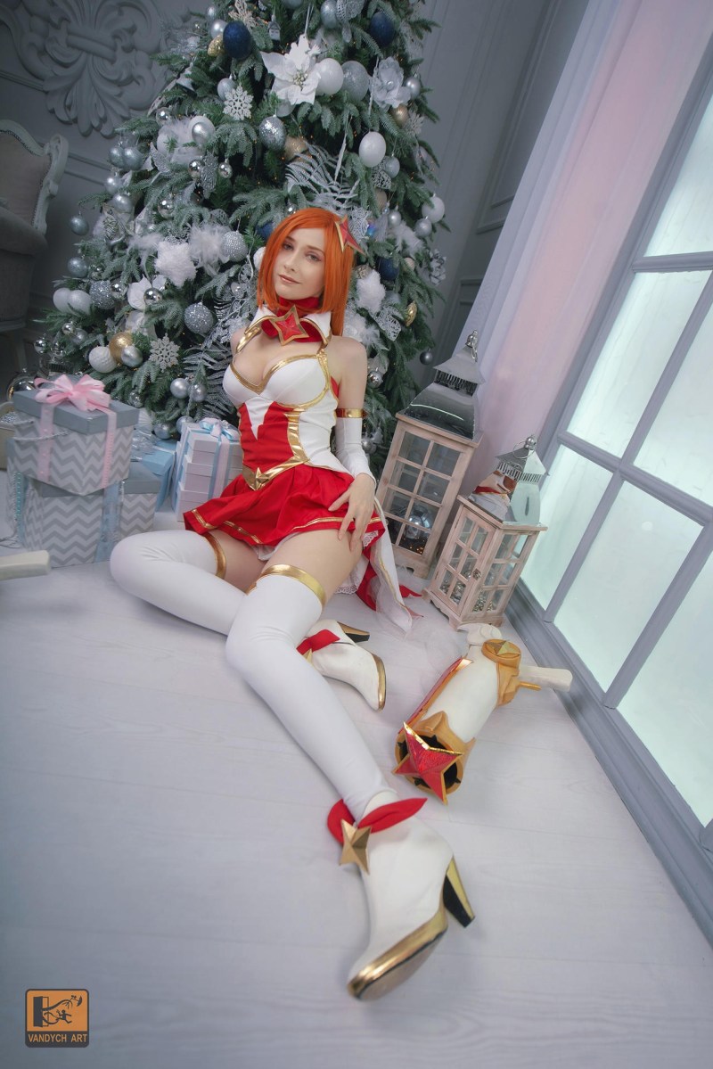 League of Legends - Sarah Fortune - (Miss Fortune) (Star Guardian) Cosplay - Shiera13 #10 - expressive portrait