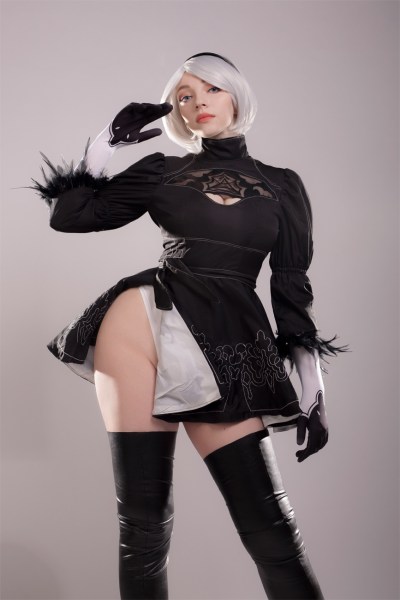 NieR AutomatA - 2B (YoRHa No.2 Type-B) Cosplay