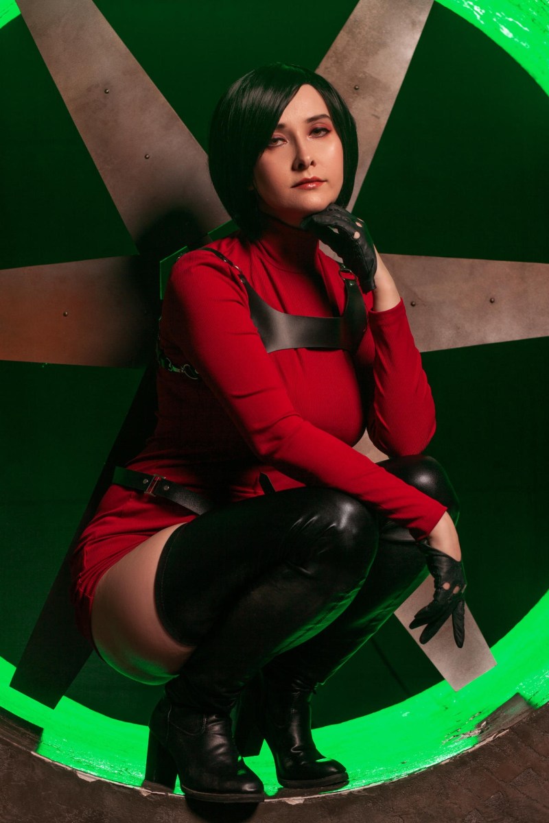 Resident Evil 4 - Ada Wong Cosplay - Shiera13 #04 - expressive character portrait