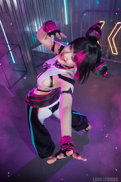 Street Fighter 4 - Juri Han Cosplay
