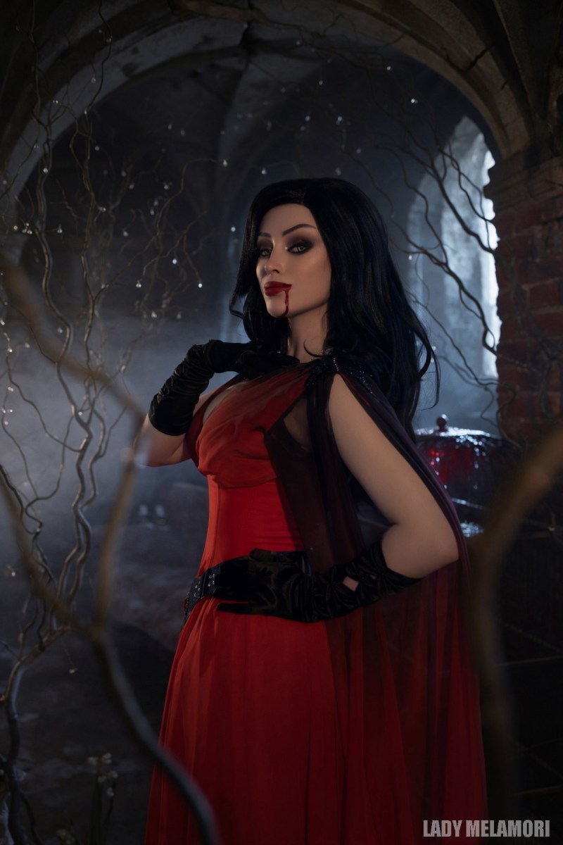 Vampire Original Vision Cosplay - LadyMelamor1 #01 - expressive character portrait Vampire Original Vision Cosplay - LadyMelamor1 #01 - expressive character portrait