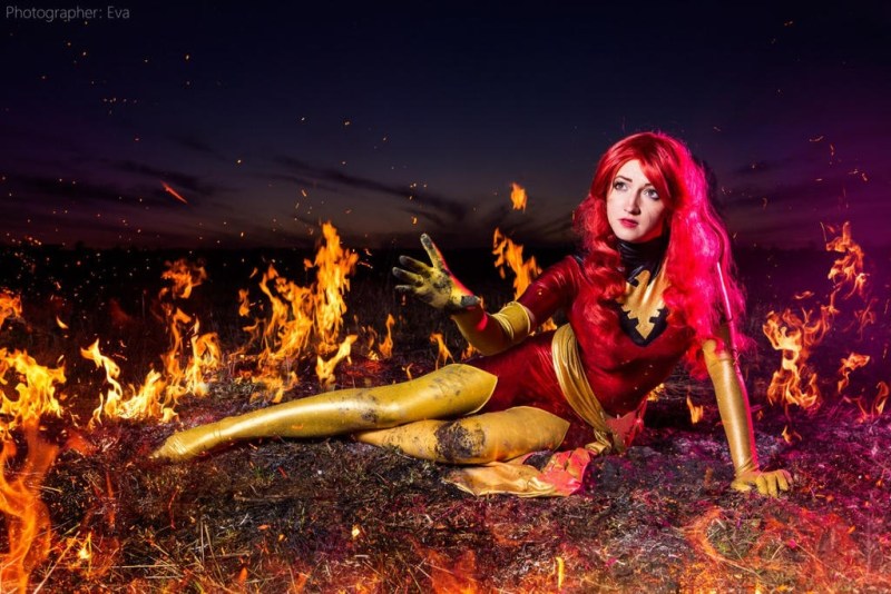 X-Men - Jean Elaine Grey-Summers (Dark Phoenix) Cosplay - Shproton #04 - full length photo X-Men - Jean Elaine Grey-Summers (Dark Phoenix) Cosplay - Shproton #04 - full length photo